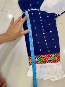 Lahenga Choli White &amp; Navy Blue