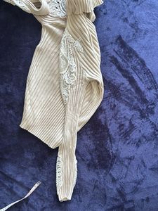 Elegant Lace Detail Turtleneck Sweater