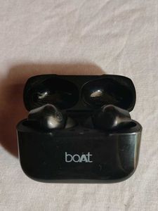 boAt Airdopes 161
