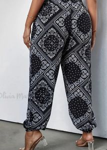 Boho Pants / Paisley Print ElasticWaist Pant