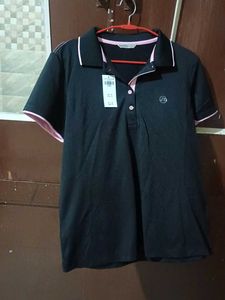Trendy Black Tee