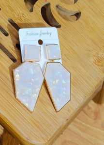 Unique Shaped Gold Toned Drop Earings