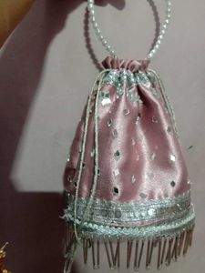 Beautiful Hand Potli