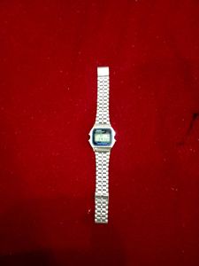 casio vintage watch in very cheap price