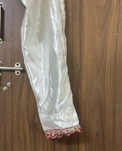 Elegant White &amp; Red Kurta Set