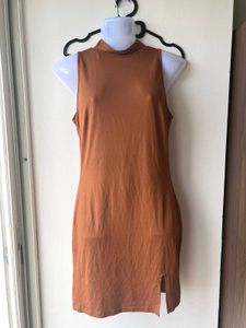 Chic Brown High-Neck Sleeveless Mini Dress