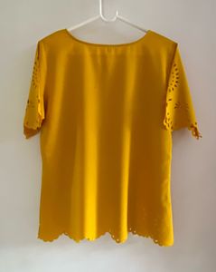 💛 Sun-Kissed Beautiful Color Top 💛