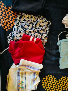 Clothing Bundle 6 Set Of Top ....