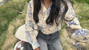 Floral Wrap Top Sassfras 💛