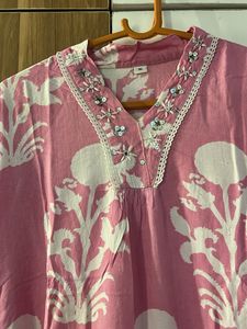Baby Pink Kurta With Neck Design