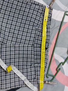 Black And Grey Check Print Shorts. Low Waist.