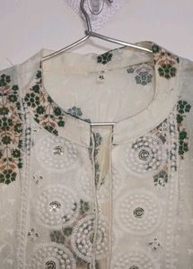 Elegant Embroidered Kurta