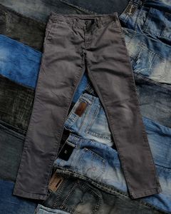CARHARTT STAIGHT FIT CHINOS