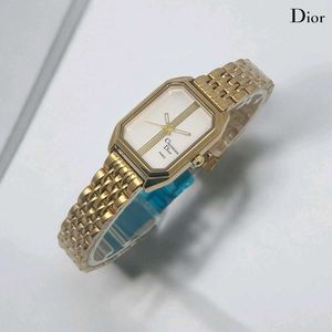 DIOR PREMIUM QUALITY LADIES WATCH @SALE