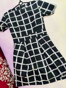 looks bold and cute but quite thin..😇