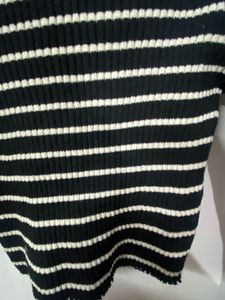 Black And White Top
