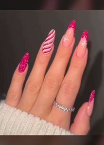Festive Holiday Press-On Nails