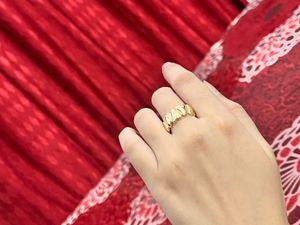 Mini Hearts Ring