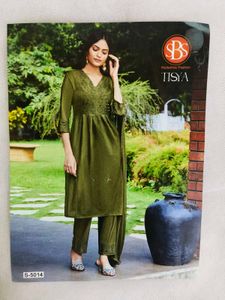 TISYA NYRAA CUT OLIVE GREEN KURTI 💚
