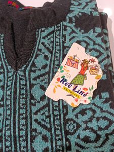 REELINE BLACK &amp; SKY BLUE WOOLEN KURTI
