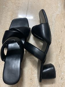 Tokyo Talkies Black Heels