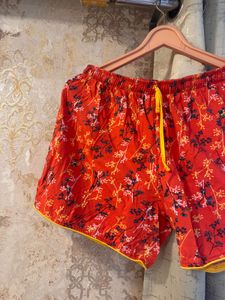 Red Floral Print Shorts- Waist- 30 Strechable