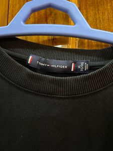 Tommy Jeans Graphic Tshirt