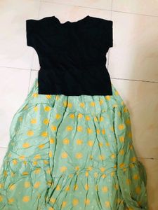 Green floral skirt & Black top Set