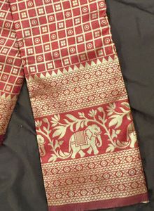 🆕 Silk Blend Red Saree With Running Blouse