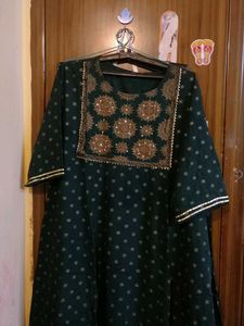 Emerald Green Kurti with Gold Detailing