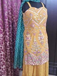 Elegant Embroidered Kurta Set of 3.