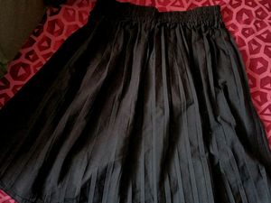 A Line Black Skirt