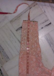 Amboidary Peach Kurta N Pyjama off White Duppata