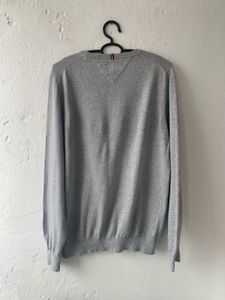 Tommy Hilfiger Grey Sweater