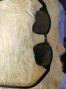 Black Round Sunglasses
