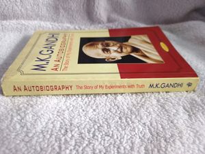 ❗NEW BOOK❗MK Gandhi