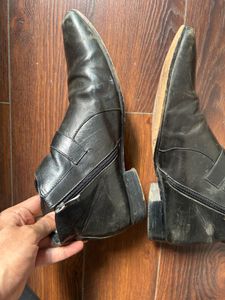 Black Leather Chelsea Boots