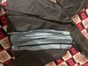 RAIN COAT PAIR IN CHEAP RATE.