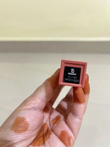 Maybelline Vinyl Ink Lipstick - Peachy 15