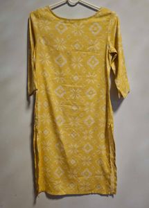 Avaasa Yellow Printed Kurta