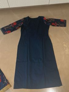 Elegant Navy Blue Floral Kurta Set
