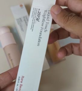RARE BEAUTY FOUNDATION
