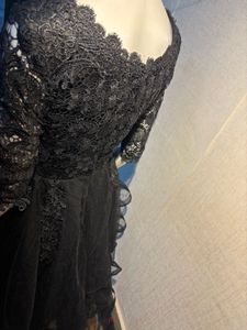 Elegant Black Lace Party Dress