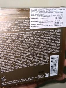 Huda Beauty Gold Obsessions Eyeshadow Palette