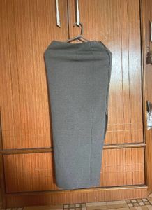 Stylish Slit Chain Pencil Skirt