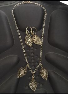 Golden Jewelry Set