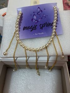 Pearl & Gold Chain Necklace