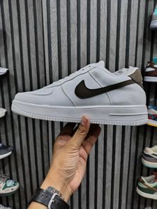 Nike Air Force 1 Cream/Brown