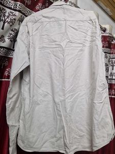 Men&#39;s Button-Down Shirt