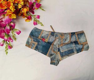 🇳🇿💫💗Floral Denim Shorts Penty